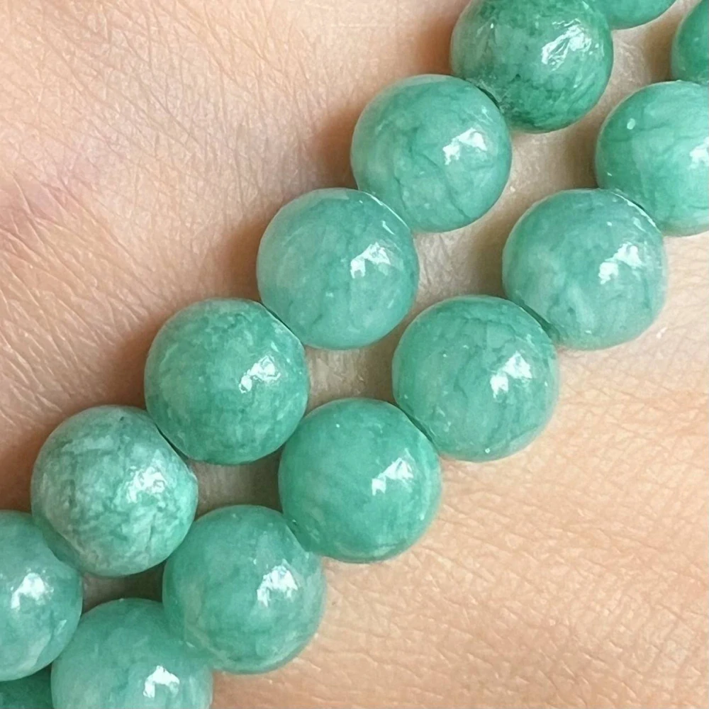 Jadeit zelený, 8 mm, balení 5 kusů