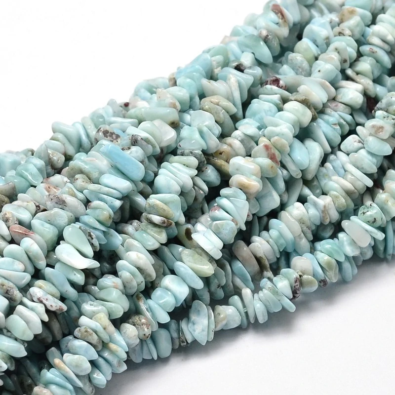 Larimar zlomky, 10-13 mm, šňůra 38 cm