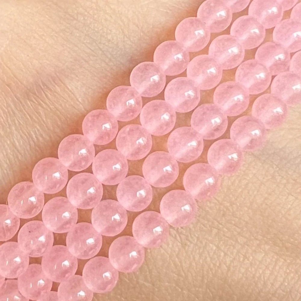 Jadeit světle růžový, 4-4,5 mm, šňůra 38 cm (cca 92 korálků)