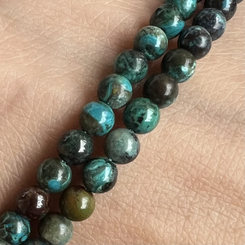 Chryzokol, 4,5-5 mm, půlšňůra 19 cm (cca 45 korálků)