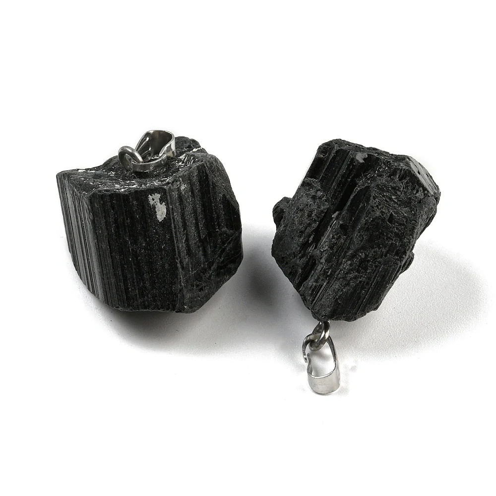 Přívěsek turmalín černý surový, 15~30x11~12x9.5~12mm