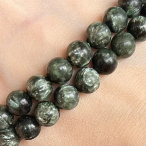 Serafinit, kvalita A, 8 mm, balení 5 ks