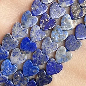 Lapis lazuli srdce, 5,5-6 mm, balení 5 ks