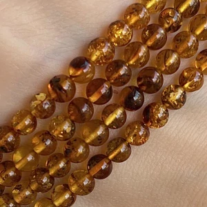 Jantar, 5 mm, šňůra 36 cm