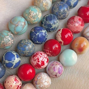 Regalit, 8-9 mm, půlšňůra 18 cm (cca 23 ks)