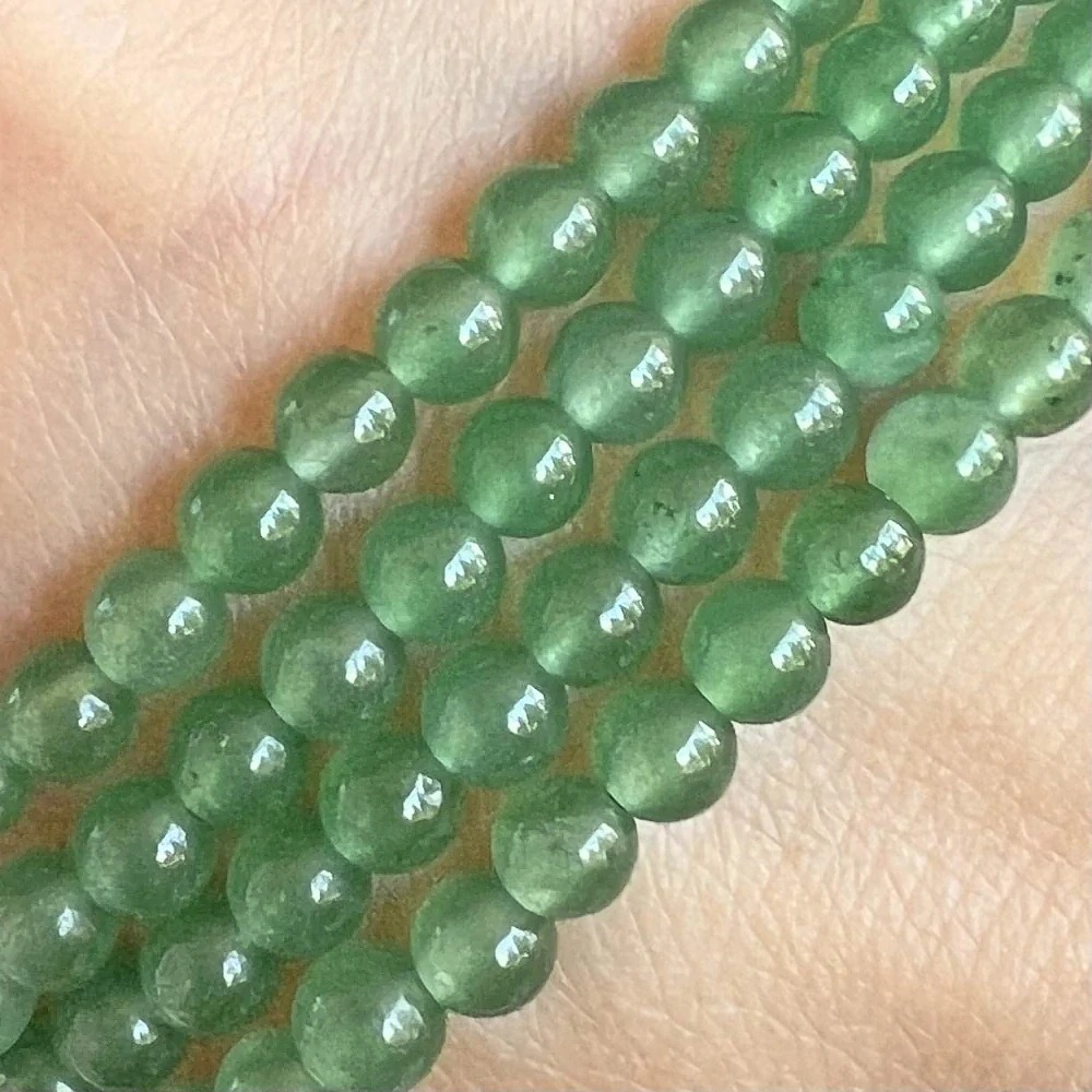 Jadeit zelený barvený, 4-4,5 mm, šňůra 38 cm (cca 92 korálků)