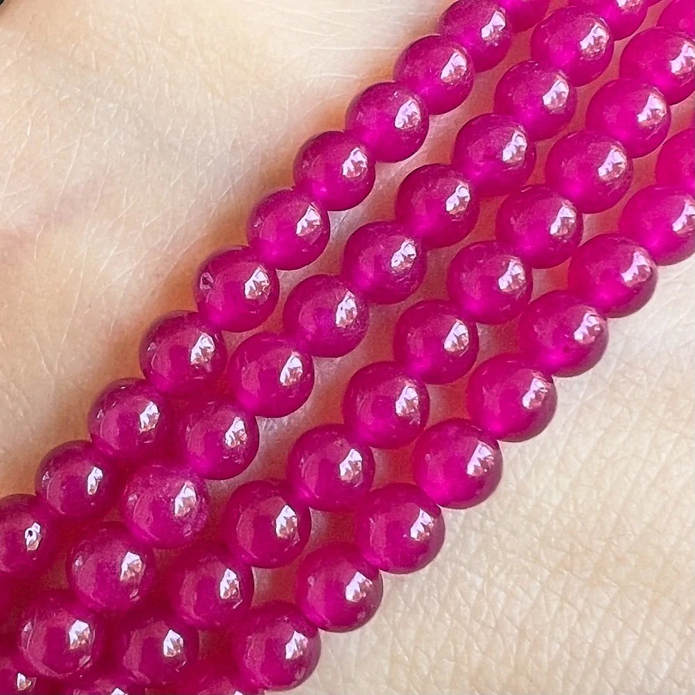 Jadeit tmavě růžový barvený, 4-4,5 mm, šňůra 38 cm (cca 92 korálků)