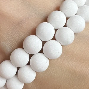 Jadeit bílý matný, 8 mm, šňůra 38 cm (cca 46 korálků)