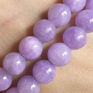Jadeit fialový, 8 mm, šňůra 38 cm (cca 46 korálků)