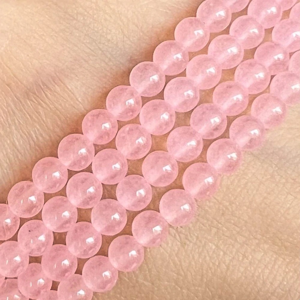Jadeit světle růžový barvený, 4-4,5 mm, šňůra 38 cm (cca 92 korálků)
