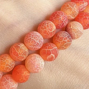 Achát ledový oranžový, 8 mm, šňůra 38 cm (cca 46 korálků)