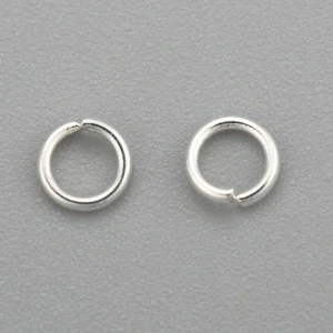 Spojovací kroužek světle stříbrný - ocel, 3x0,5 mm, balení 10 ks