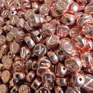 Písmenka náhodný mix, kvalita B, rose gold, 7x4 mm, balení cca 100 ks