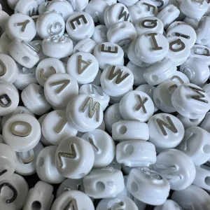 Písmenka velká - náhodný mix, kvalita B, 10x6 mm, balení cca 150 ks