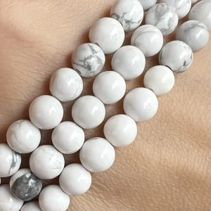 Howlit, 6 mm, šňůra 38 mm (cca 60 korálků)