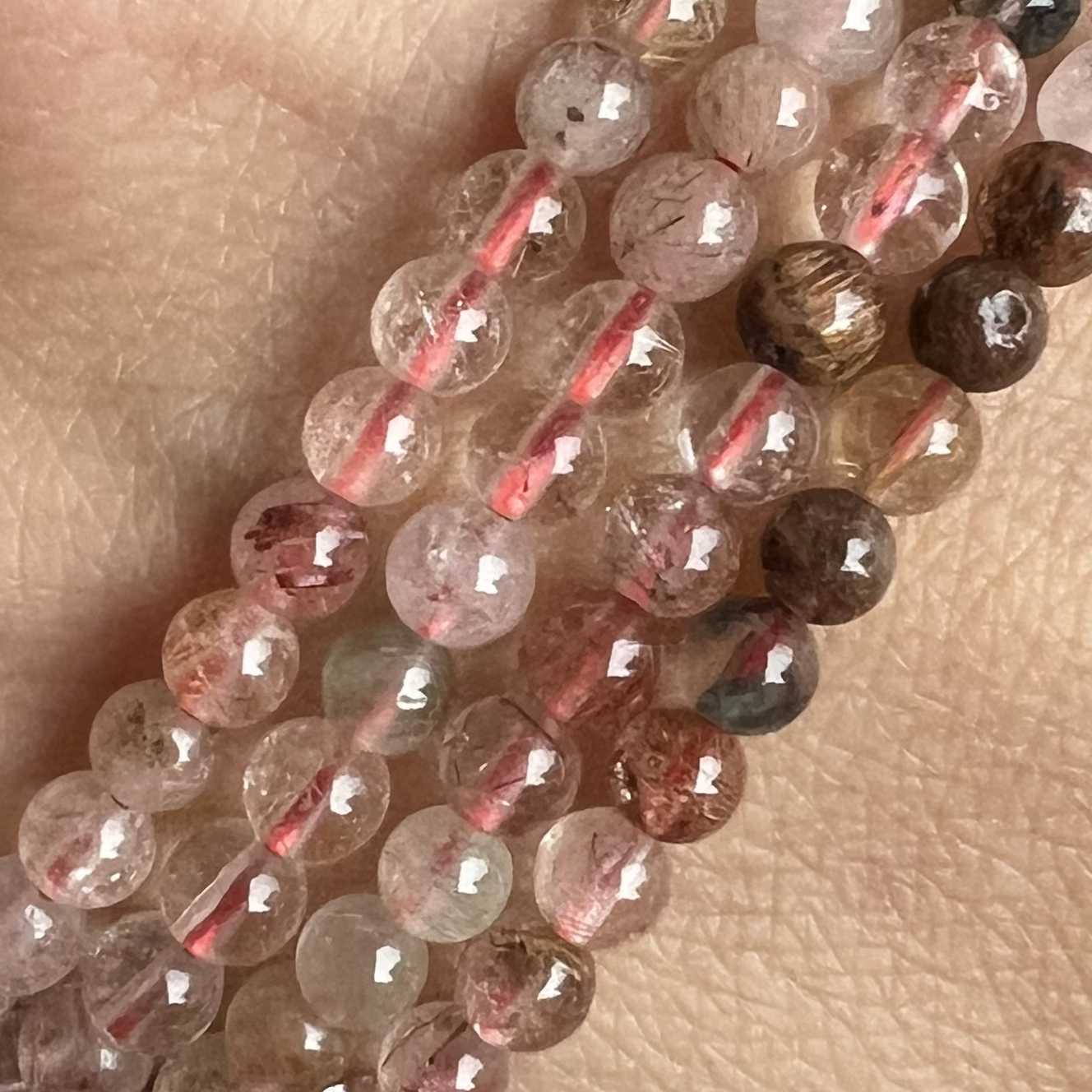 Rutilový křišťál, kvalita AA, 4-4,5 mm, balení 5 ks