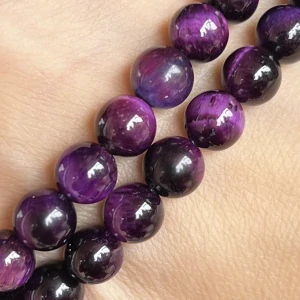 Tygří oko fialové, 8 mm, půlšňůra 19 cm (cca 23 korálků)