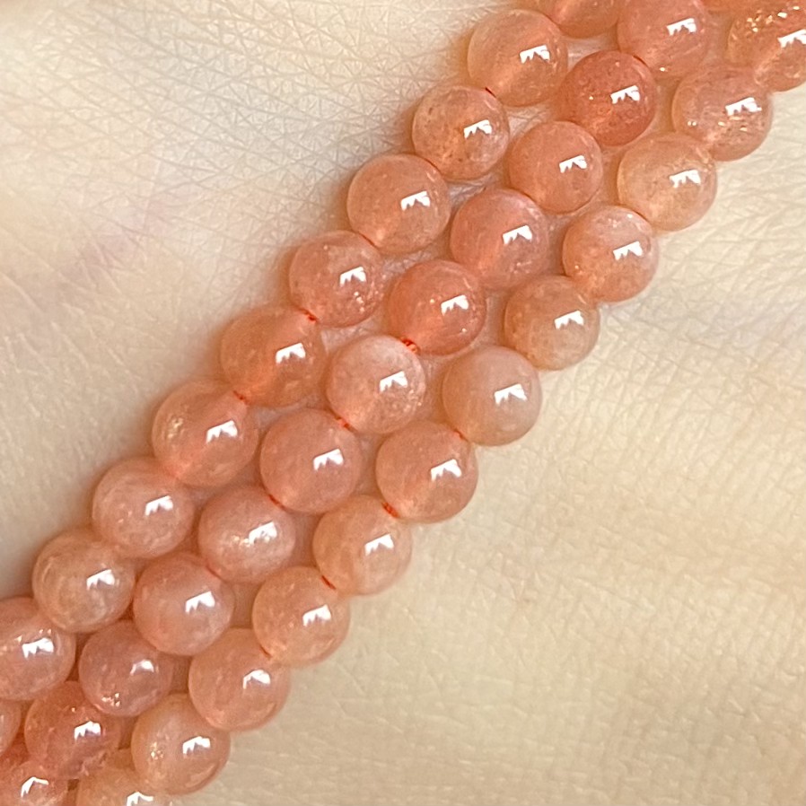 Sluneční kámen, kvalita AAA, 4,5-5 mm, šňůra 38 cm (cca 92 korálků)