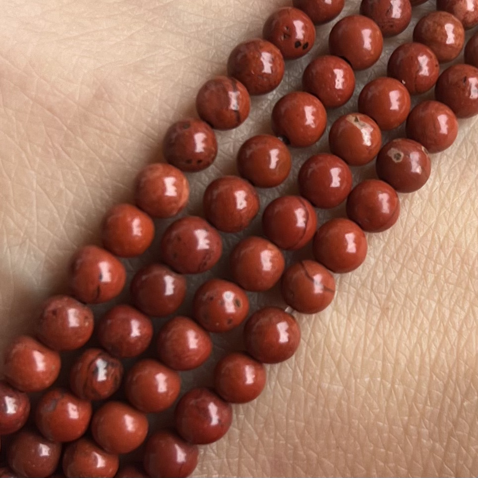 Jaspis červený, kvalita B, 4 mm, balení 5 ks