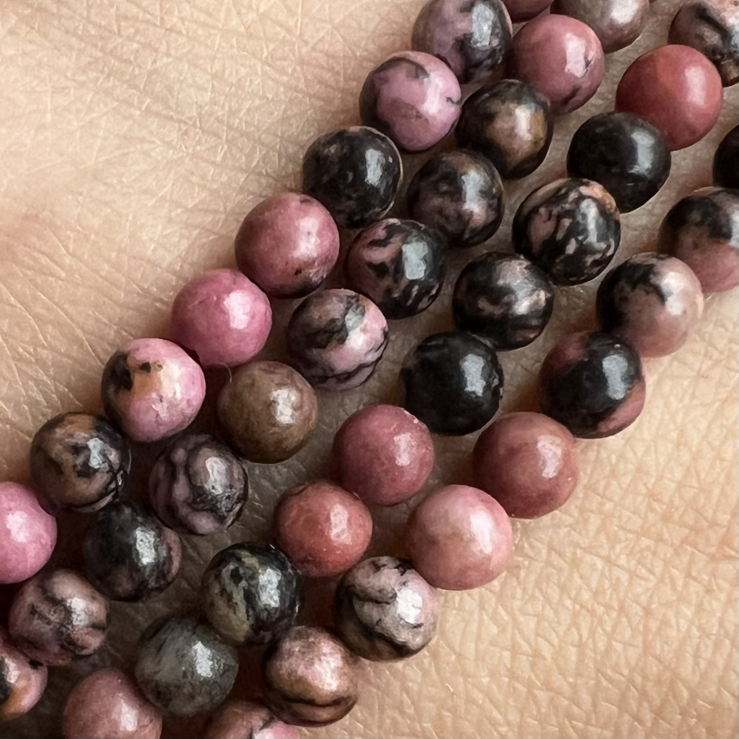 Rodonit; 4,5-5 mm; balení 5 ks