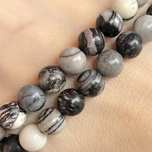 Jaspis síťovaný, 8 mm, šňůra 38 cm (cca 46 korálků)