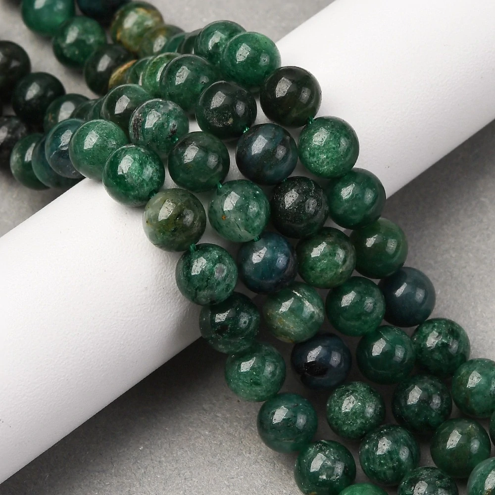 Fuchsit, 8 mm, šňůra 38 cm (cca 46 korálků)