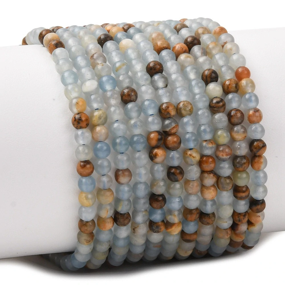 Kalcit modrý, 3-3,5 mm, šňůra 38 cm