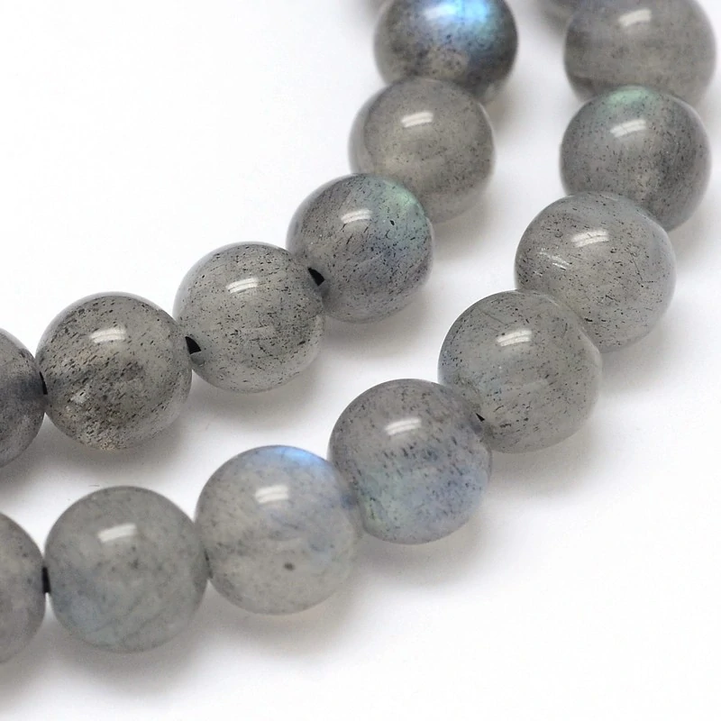 Labradorit, kvalita AA, 6-6,5 mm, půlšňůra 19 cm