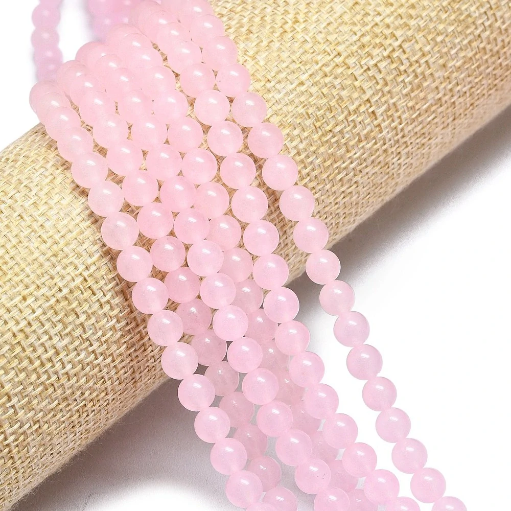 Jadeit světle růžový, 4-4,5 mm, šňůra 38 cm (cca 92 korálků)