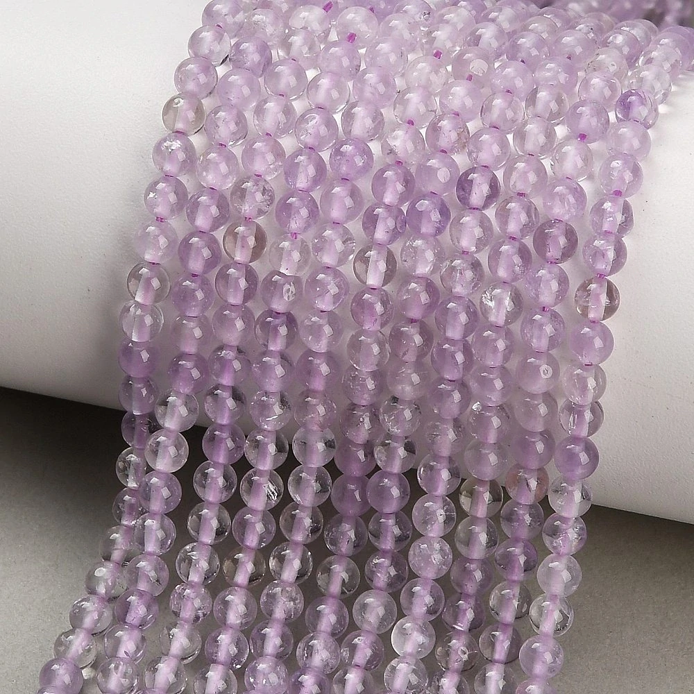 Ametyst levandulový, 4-4,5 mm, šňůra 38 cm (cca 90 korálků)