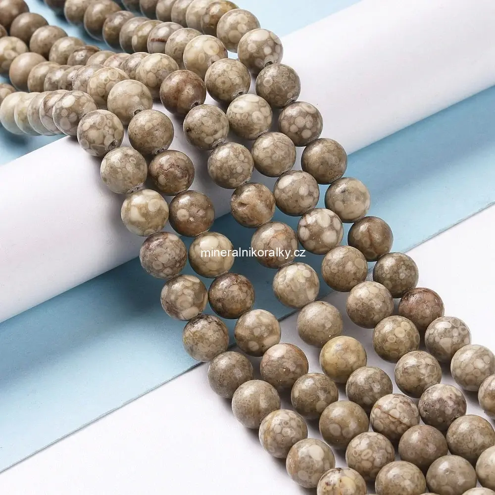 Maifanit, 4,5-5 mm, šňůra 38 cm (cca 96 korálků)