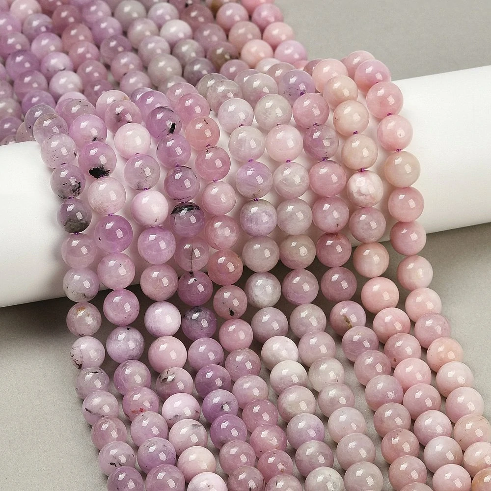 Kunzit, 8-9 mm, půlšňůra 19 cm (cca 23 korálků)