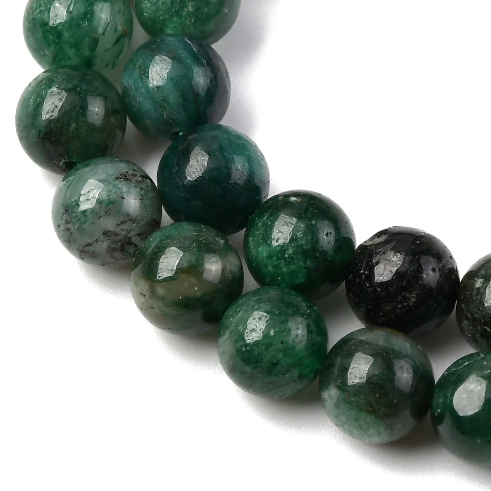 Fuchsit, 8 mm, šňůra 38 cm (cca 46 korálků)