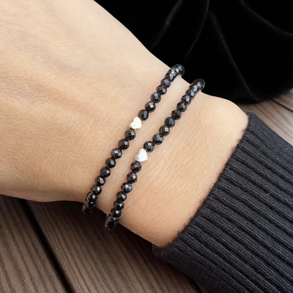 Černý turmalín/skoryl 3-3,5 mm, fasetovaný, šňůra 38 cm (cca 120 korálků)