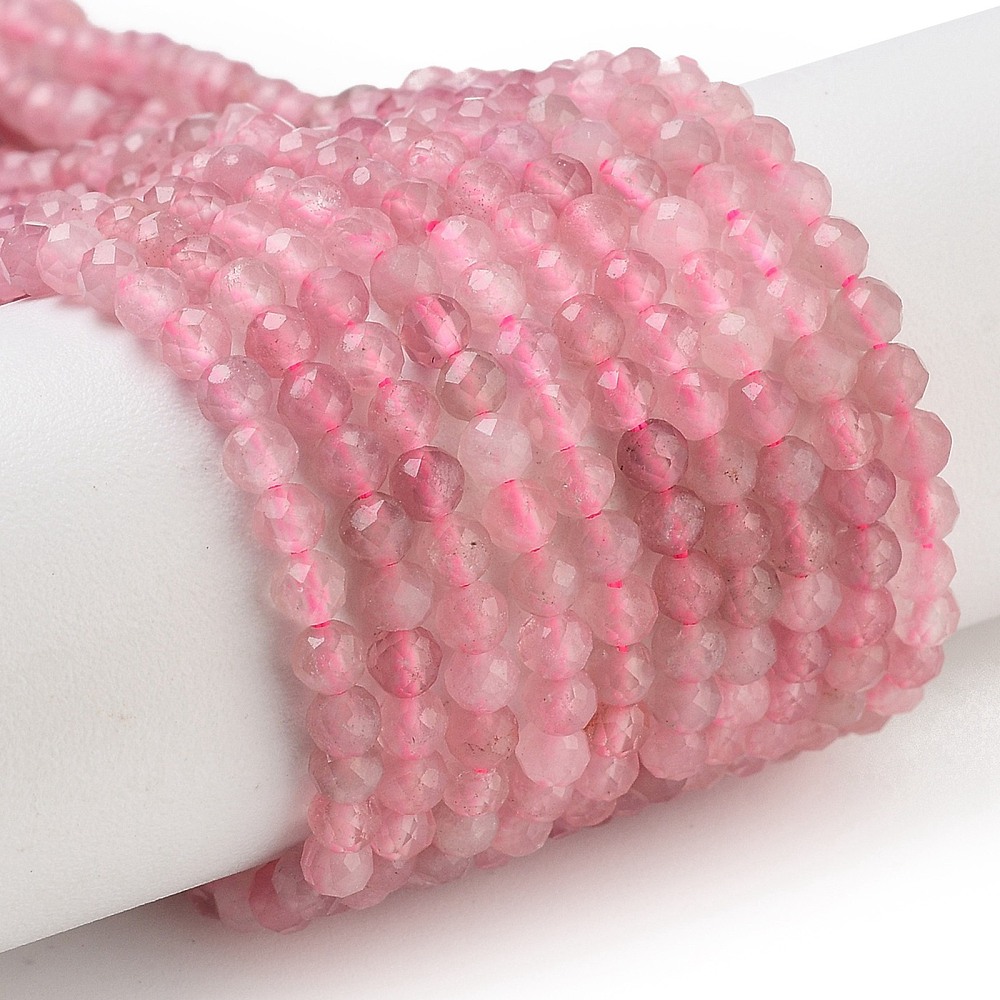 Růženín Madagaskar, 3-3,5 mm, fasetovaný, šňůra 38 cm (cca 111 korálků)