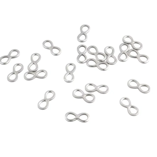 Ocelový mezidíl mini nekonečno ve stříbrné barvě o velikosti 10 x 5 mm.