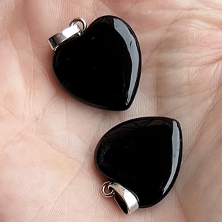 Onyx černý - přívěsek srdce, 23x20x6 mm